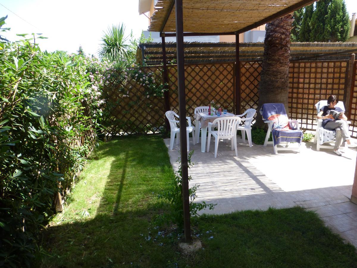 Casa Vacanza Appartamenti Al Mare Capoterra Buitenkant foto