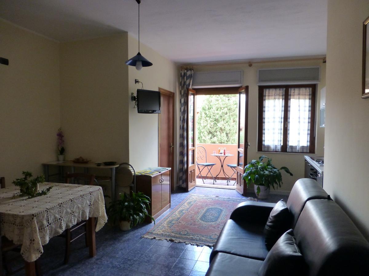 Casa Vacanza Appartamenti Al Mare Capoterra Buitenkant foto