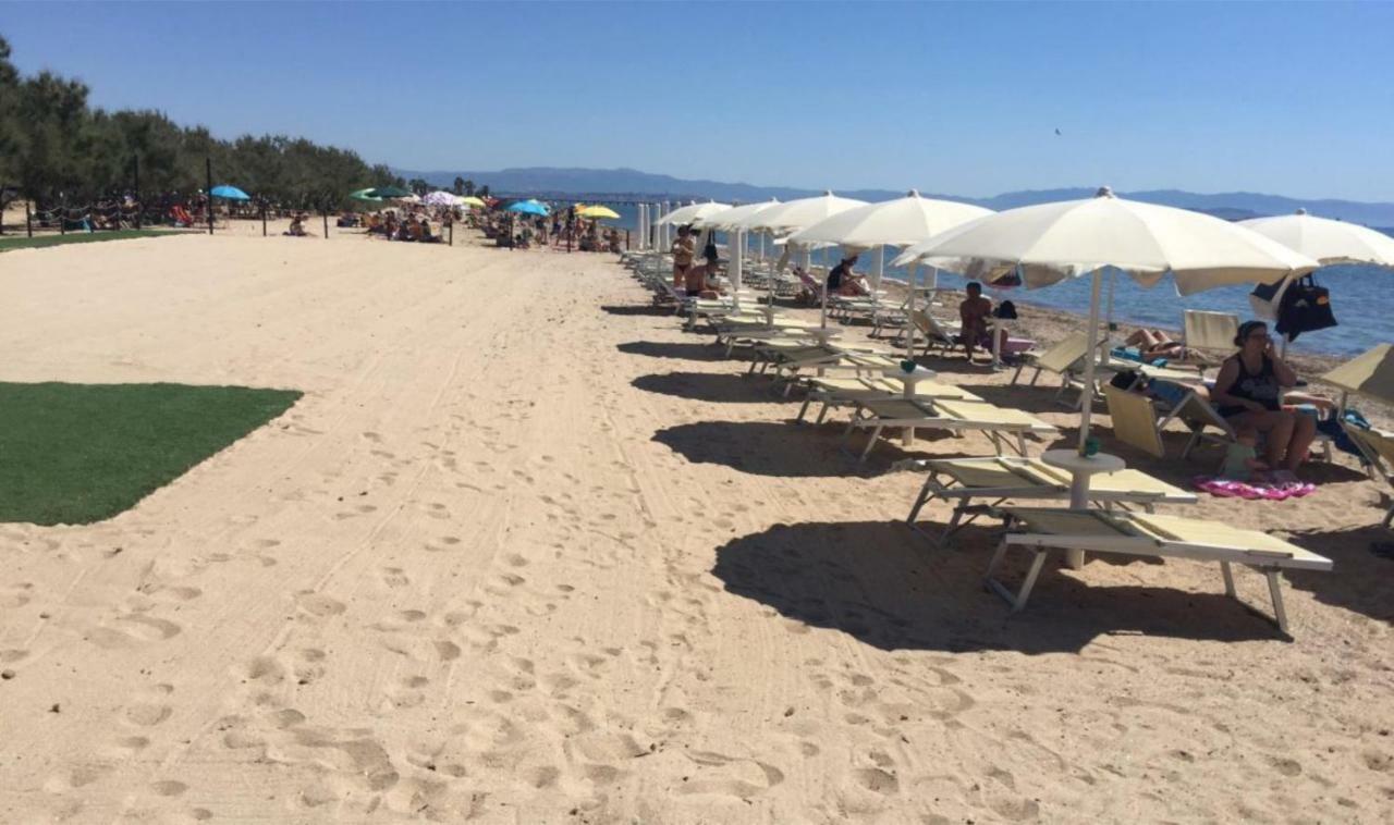 Casa Vacanza Appartamenti Al Mare Capoterra Buitenkant foto